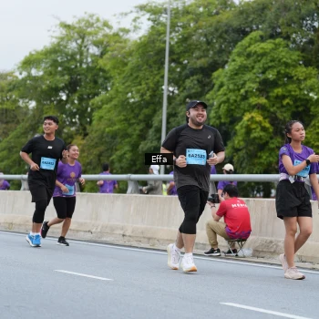 Runner Photo 2736654
