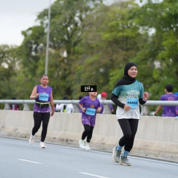 Runner Photo 2736663