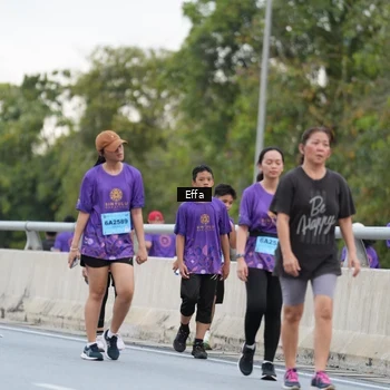 Runner Photo 2736684