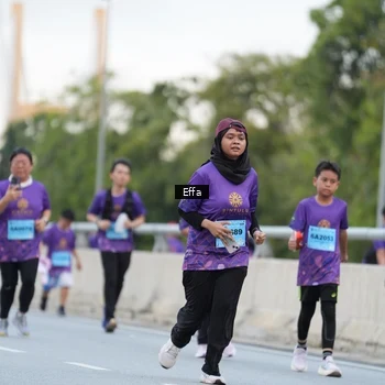 Runner Photo 2736698
