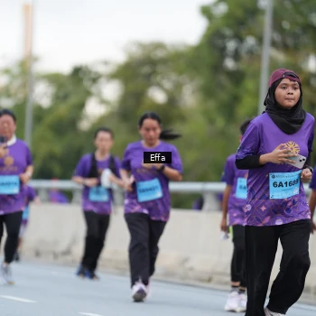 Runner Photo 2736702