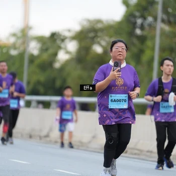 Runner Photo 2736713