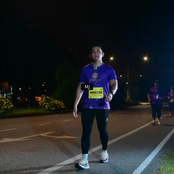 Runner Photo 2736714