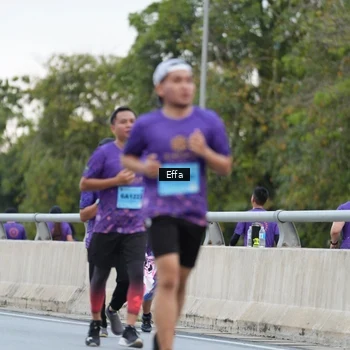 Runner Photo 2736720