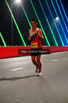 Runner Photo 2736733