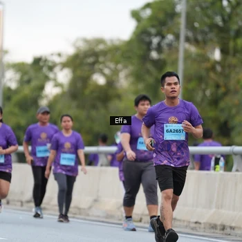 Runner Photo 2736737