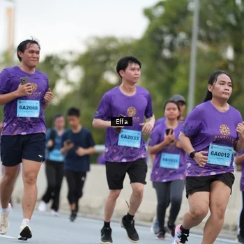 Runner Photo 2736741