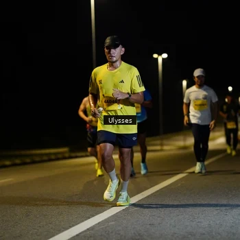 Runner Photo 2736757