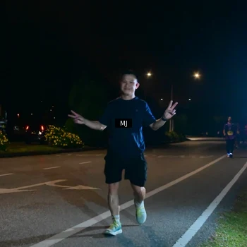 Runner Photo 2736780