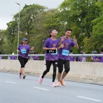 Runner Photo 2736843