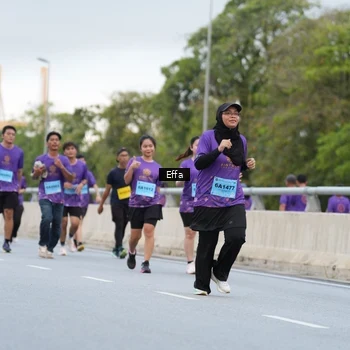 Runner Photo 2736853