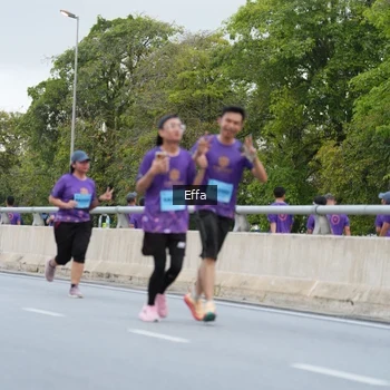 Runner Photo 2736856