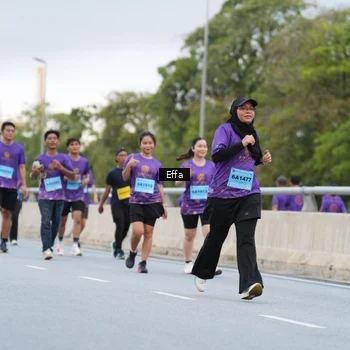 Runner Photo 2736869