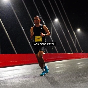 Runner Photo 2736908