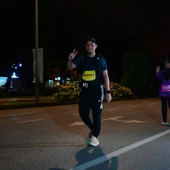 Runner Photo 2736967
