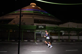 Runner Photo 2736995