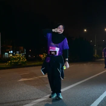 Runner Photo 2736996