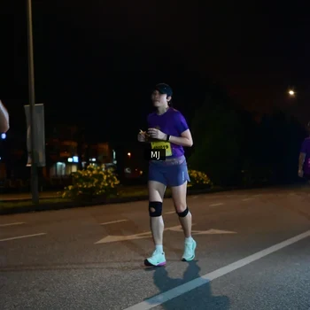 Runner Photo 2737022
