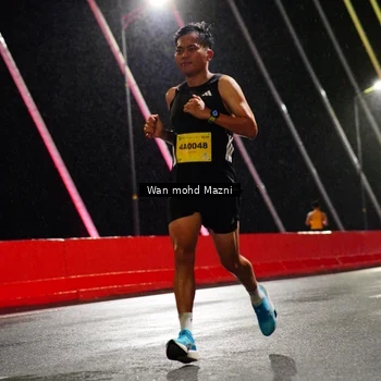 Runner Photo 2737023