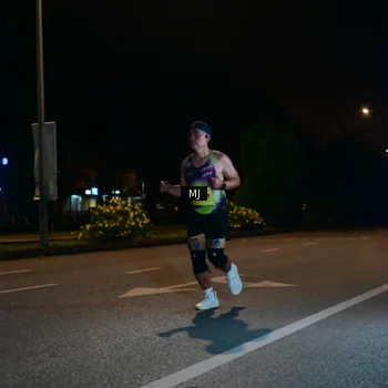 Runner Photo 2737054