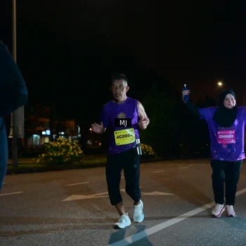 Runner Photo 2737117
