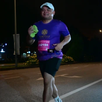 Runner Photo 2737138