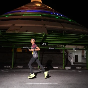 Runner Photo 2737152