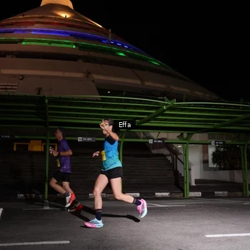 Runner Photo 2737381