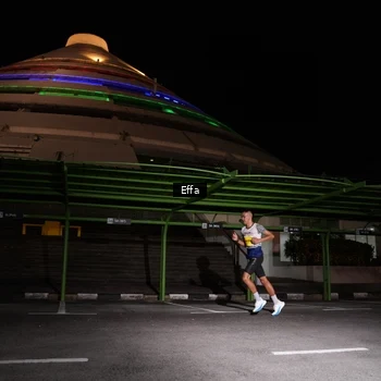 Runner Photo 2737640