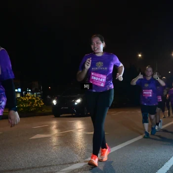 Runner Photo 2737694