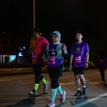 Runner Photo 2737877