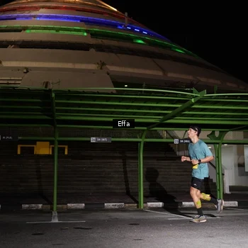 Runner Photo 2739391