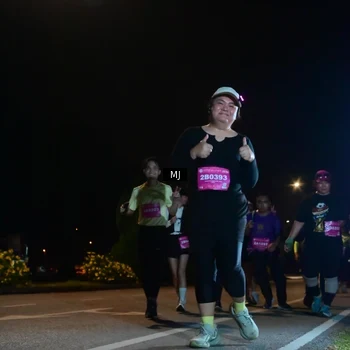 Runner Photo 2739571