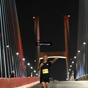 Runner Photo 2739864