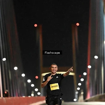 Runner Photo 2739883