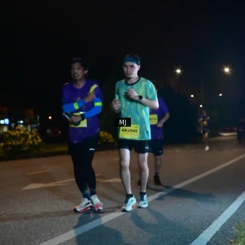 Runner Photo 2739897