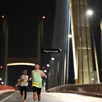 Runner Photo 2739960