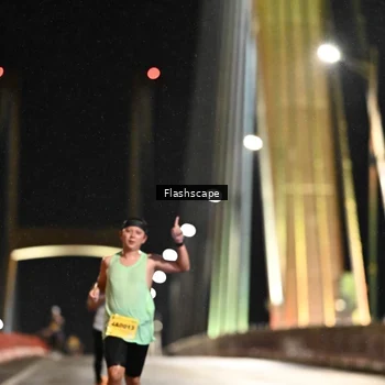 Runner Photo 2739984