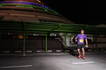 Runner Photo 2740009