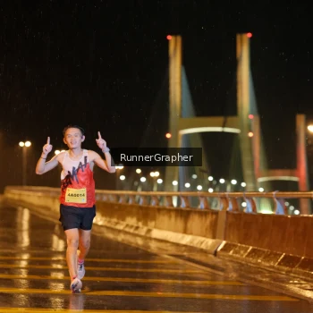 Runner Photo 2740221