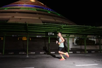 Runner Photo 2740565