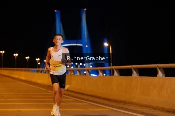 Runner Photo 2740591