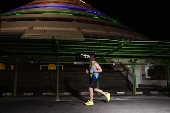 Runner Photo 2740874