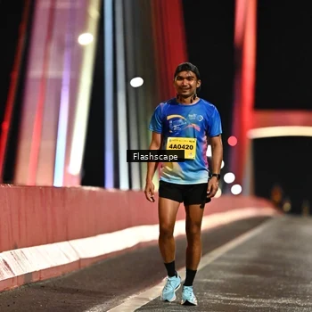 Runner Photo 2741246