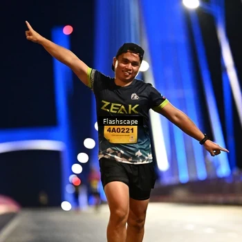 Runner Photo 2741473