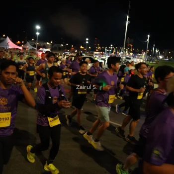 Runner Photo 2741493