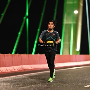 Runner Photo 2741635