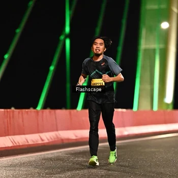 Runner Photo 2741642