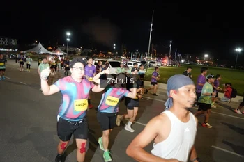 Runner Photo 2741644