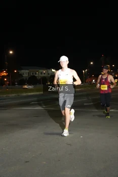 Runner Photo 2741996